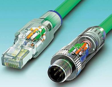 圖3 按入電纜芯、剪斷，且蓋好防護蓋：無論是RJ45還是M12連接器，它們都能夠?qū)崿F(xiàn)快速且可靠的安裝