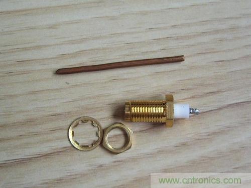 最簡單使用的天線——罐頭天線，可做正饋大鍋饋源！ 