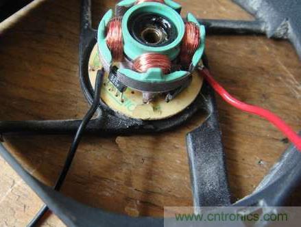 想減少電費嗎？DIY一個迷你風力發(fā)電機吧