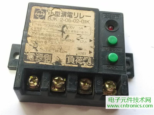 漏電保護(hù)器拆解：結(jié)構(gòu)有差異，做工不錯(cuò)