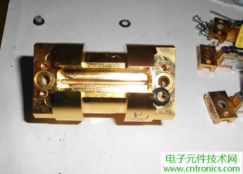 這貨一萬三？50W半導(dǎo)體激光模塊拆解