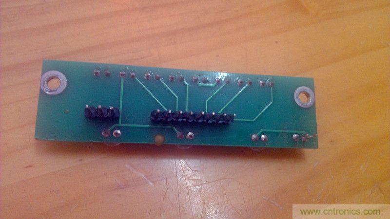 牛人力作！PCB版藍牙智能小車DIY
