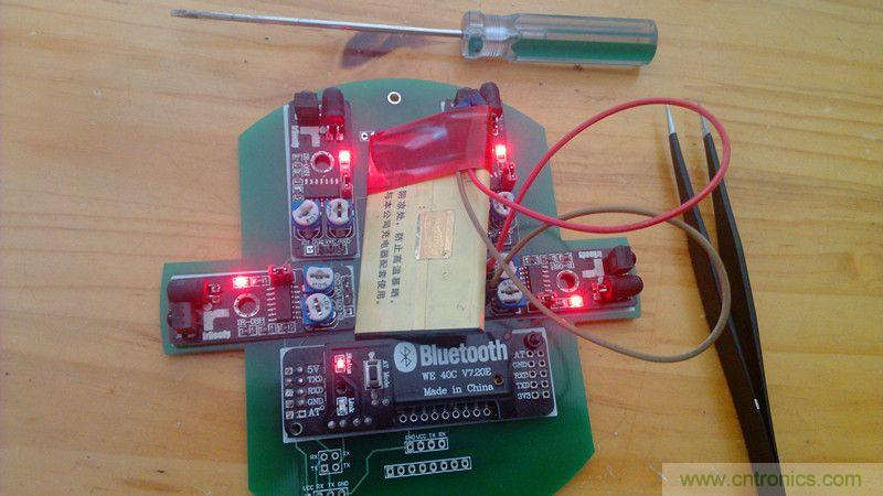 牛人力作！PCB版藍牙智能小車DIY