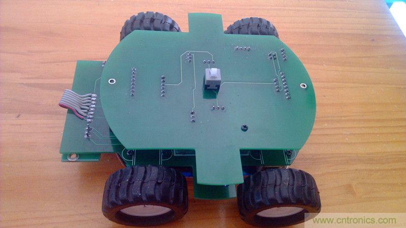 牛人力作！PCB版藍牙智能小車DIY