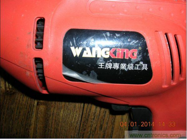 巧奪天工！大神利用山寨功放為高性價比逆變器“穿新衣”
