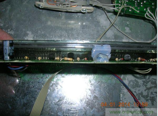 巧奪天工！大神利用山寨功放為高性價比逆變器“穿新衣”
