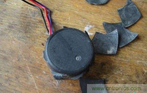 創(chuàng)意DIY！迷你風(fēng)力發(fā)電機(jī)！