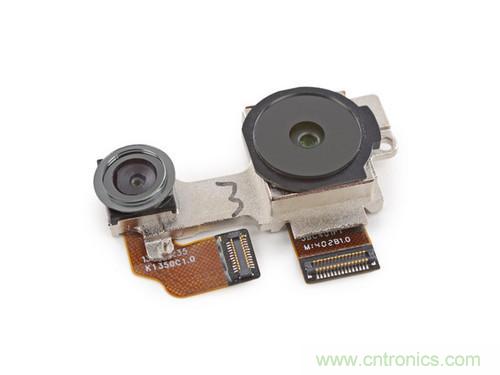 牛人強拆！新HTC One(M8)真機精密做工難修理
