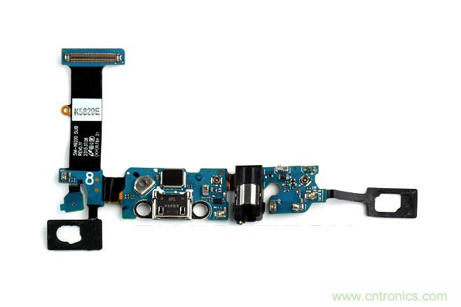 Galaxy Note5拆解，與S系列差距日漸模糊