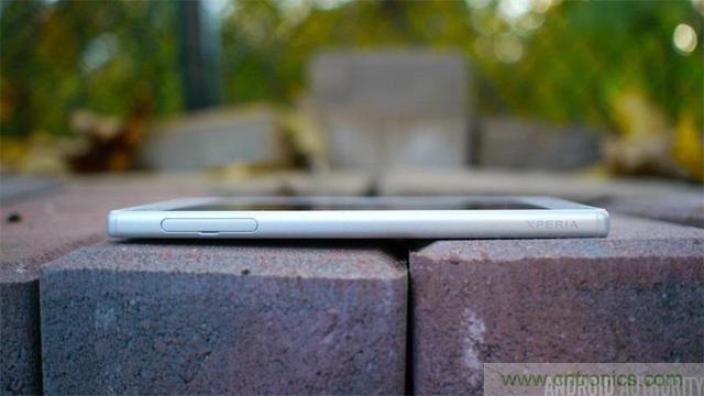 傳奇索尼，憑借Sony Xperia Z5能否在移動市場奪得一席之地？