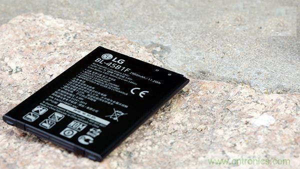 業(yè)界良心 LG V10 評(píng)測(cè):剛毅、冷峻，不失人性化