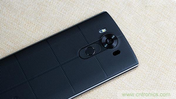 業(yè)界良心 LG V10 評(píng)測(cè):剛毅、冷峻，不失人性化