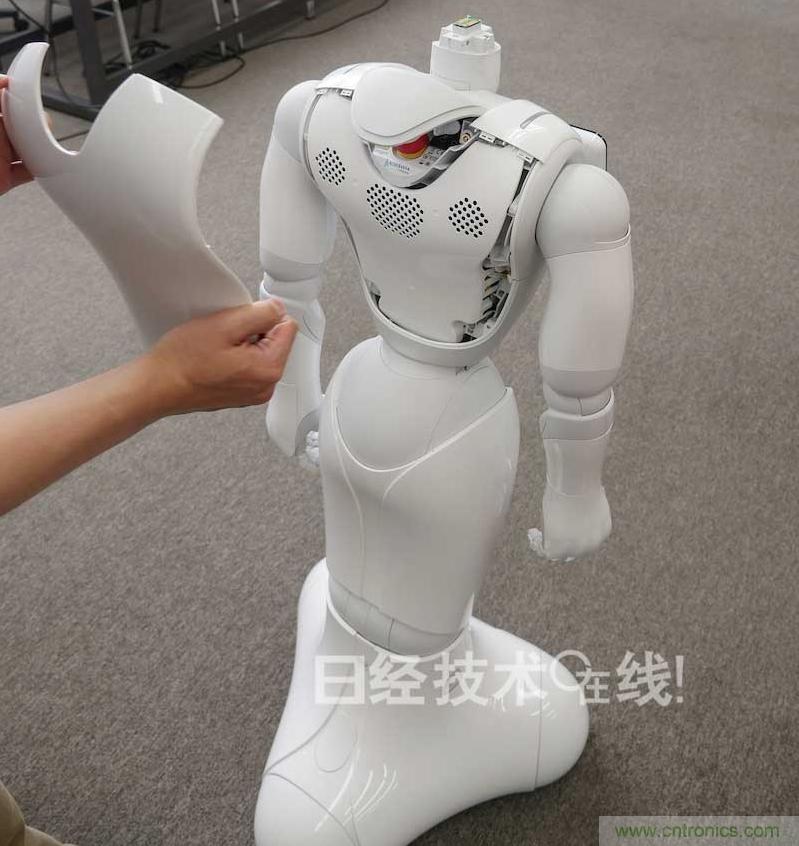 拆解筆記本不過癮，那就來拆拆日本情感機器人吧！