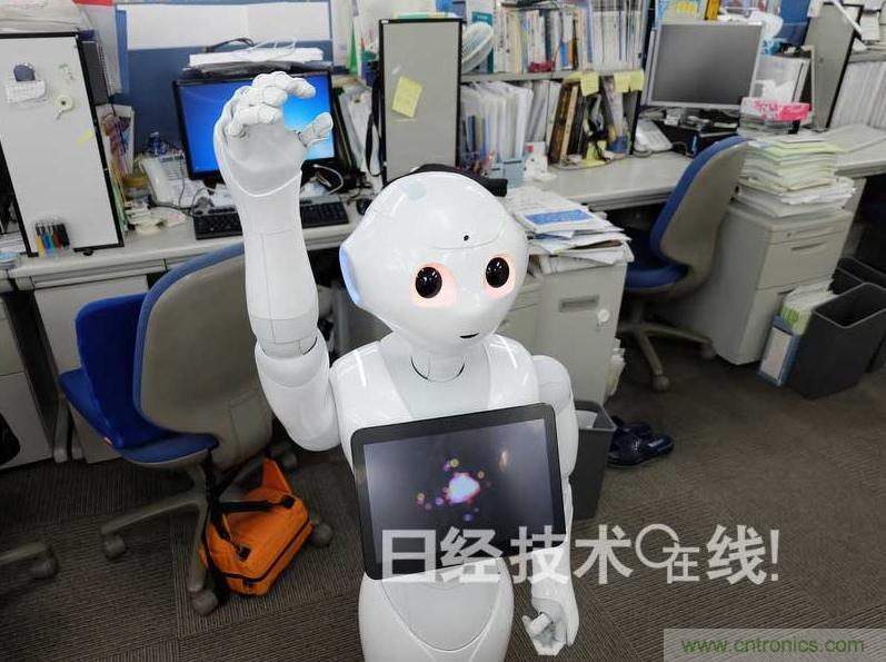拆解筆記本不過癮，那就來拆拆日本情感機器人吧！