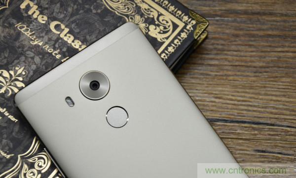 新旗艦Mate 8全評測：橫空出世！能否延續(xù)一機(jī)難求？