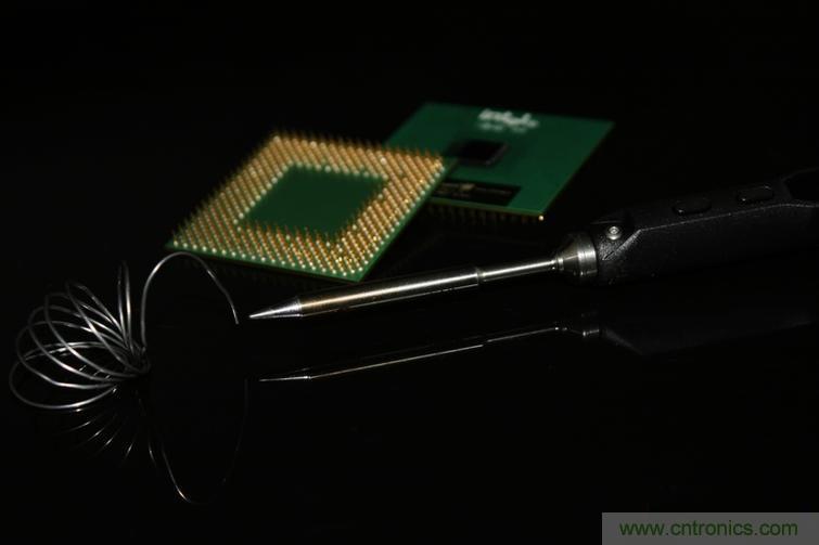 一款能喚起 70 后工程師朋友“童年趣事”的迷你電烙鐵！
