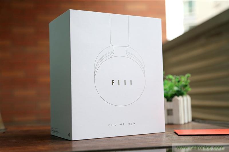 頭條哥的夢想之作！FIIL耳機能讓汪峰上頭條否？
