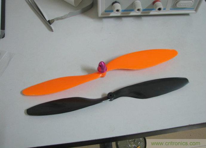 無人機 DIY 制作全過程，酷得不要不要的！