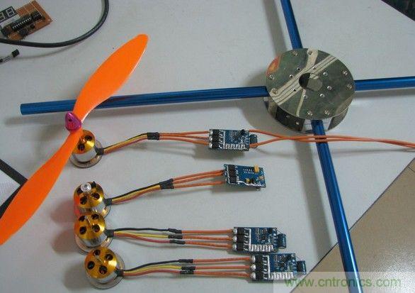 無人機 DIY 制作全過程，酷得不要不要的！