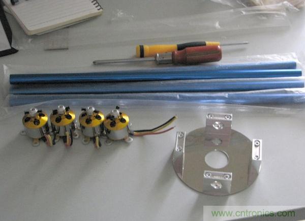 無人機 DIY 制作全過程，酷得不要不要的！