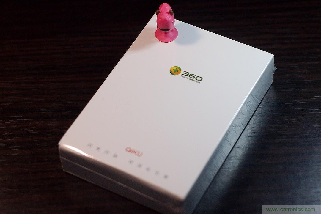 移動(dòng)電源也玩雙引擎？快到你想象不到