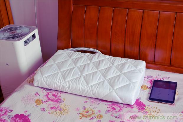 這個(gè)枕頭不僅能挽救睡眠還能挽救婚姻！