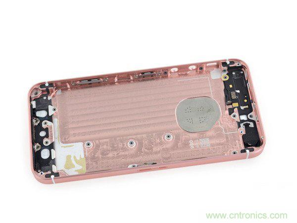 有什么地方?jīng)]有變？iPhone SE真機(jī)拆解