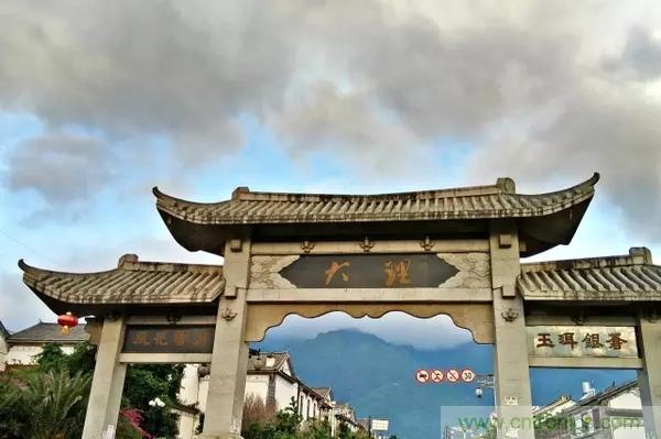 手機單鏡頭和雙鏡頭設計有什么區(qū)別？