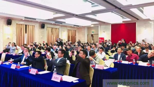 大咖云集！第二屆中國（深圳）智能制造產(chǎn)業(yè)大會(huì)順利召開