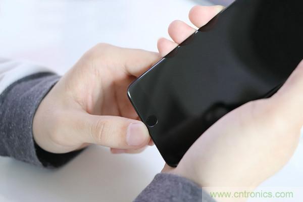 魅族M15拆解：做工精致，壓感Home鍵采用中國芯