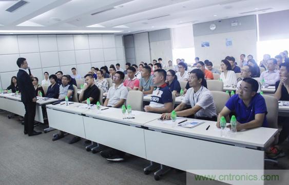 長江商學(xué)院教授李洋：企業(yè)應(yīng)該怎樣進行品牌建設(shè)和精細化營銷？