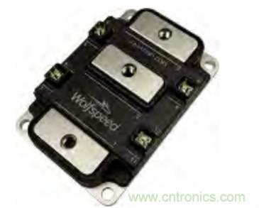 新型SiC功率模塊以之Si IGBT，在更小的封裝內(nèi)提供更高的功率密度